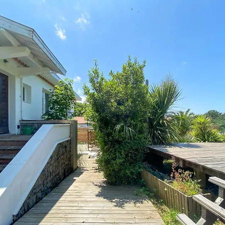 Cozy 6-bedroom Surf House A2l Conciergerie